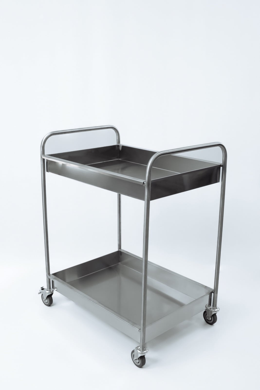 Официантская тележка.