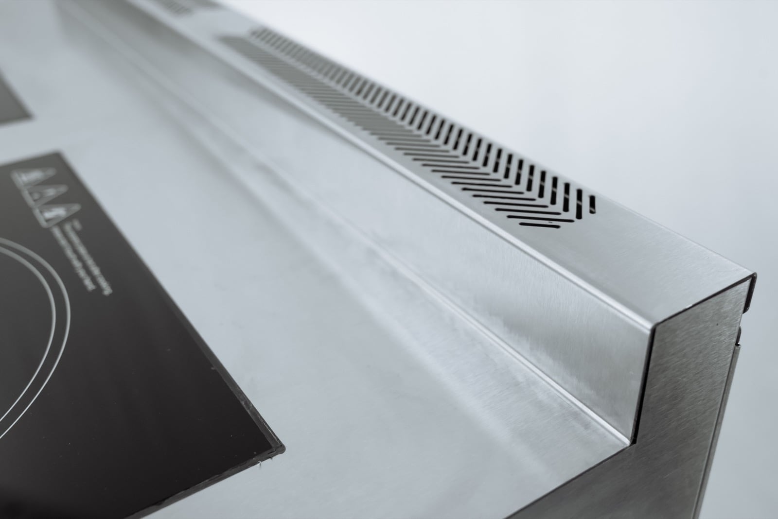 Фрагмент индукционной плиты.