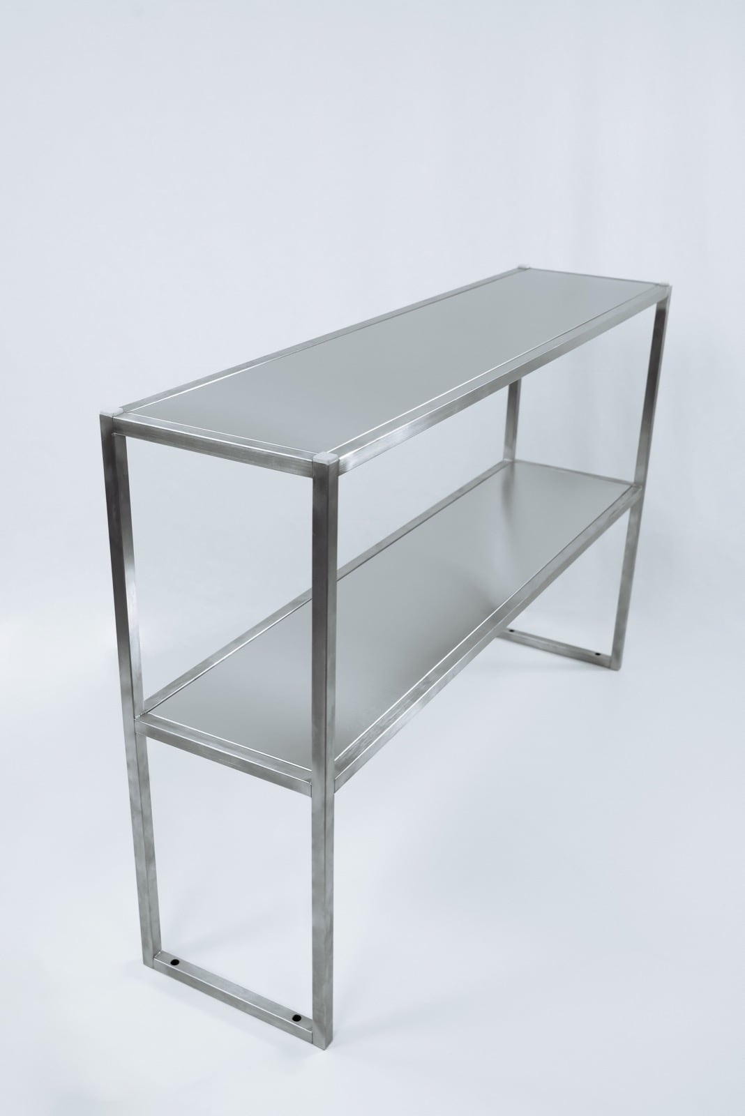 Двухуровневая полка-надстройка.