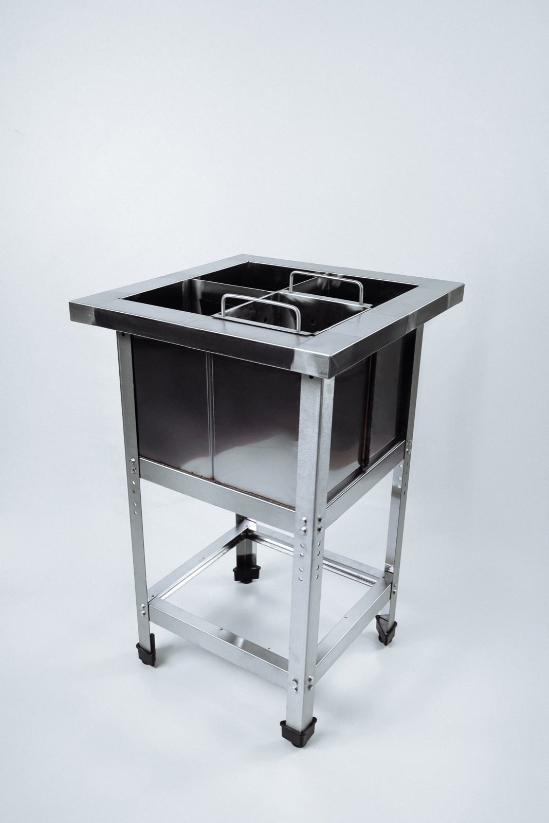 Ванна для мойки яиц.