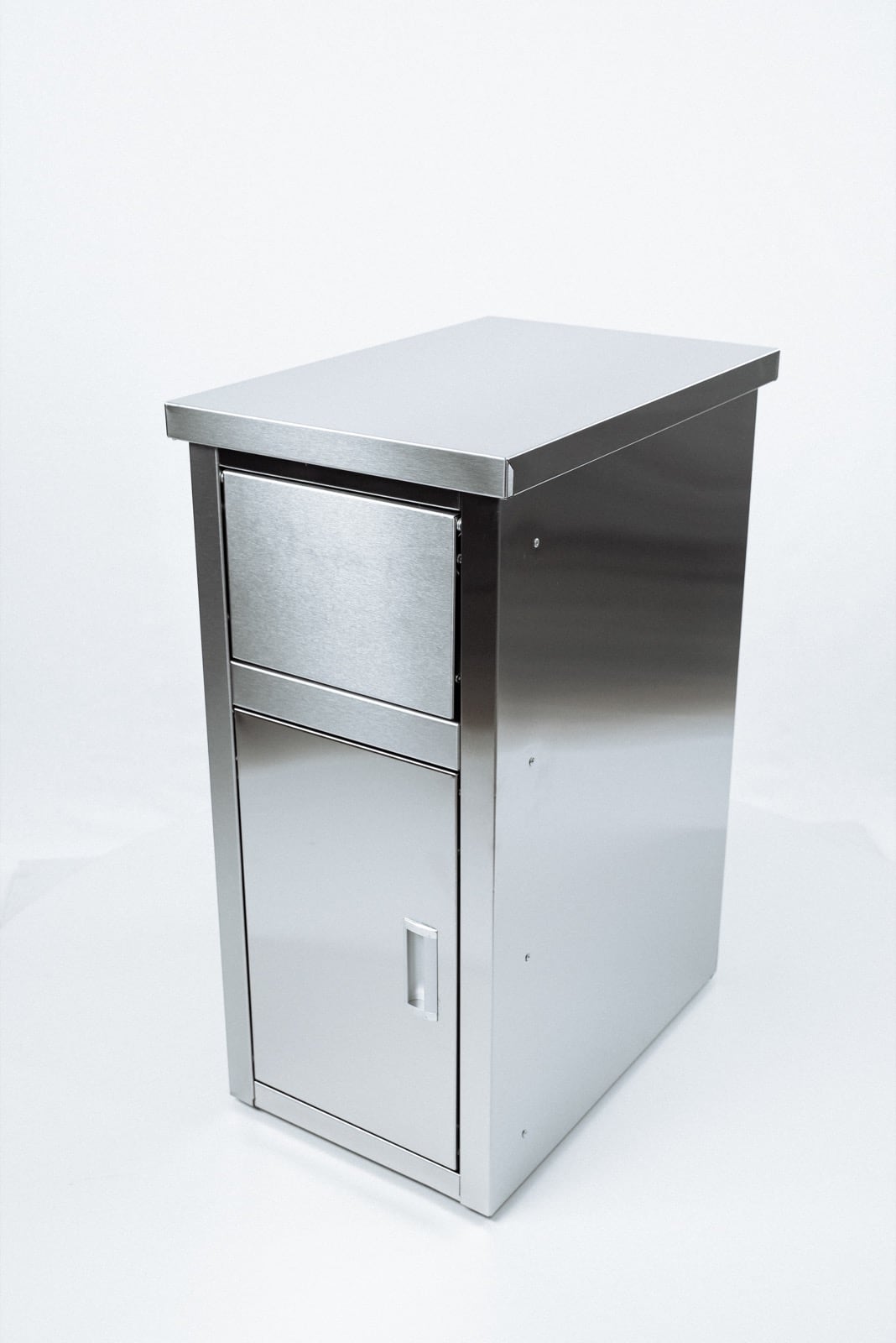 Тумба для сбора отходов.